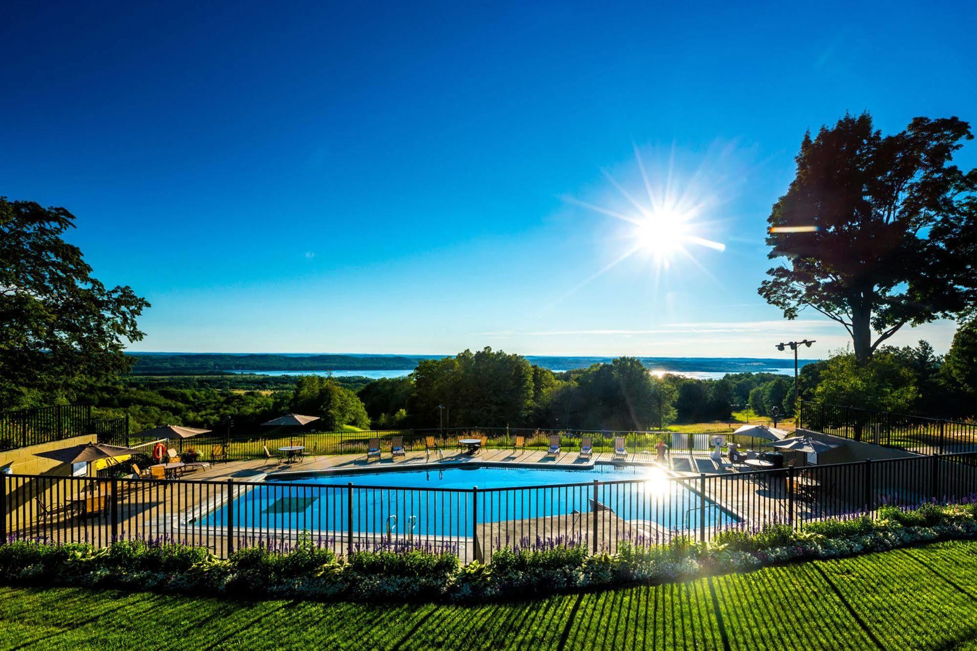 Summit Village Bellaire المظهر الخارجي الصورة